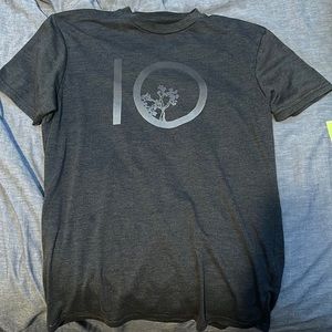 10 tree t shirt